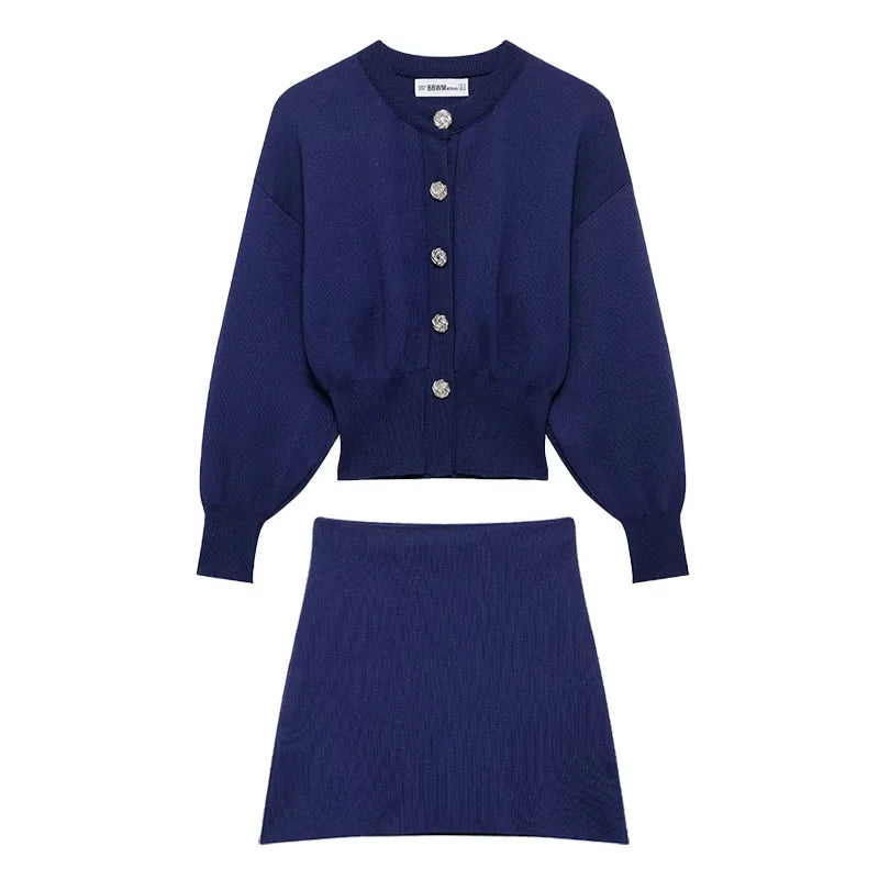 Zweiteiler Damen – Retro Strickjacke & Minirock im Slim Fit